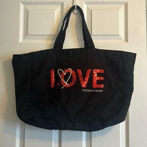 victoria’s secret tote bag